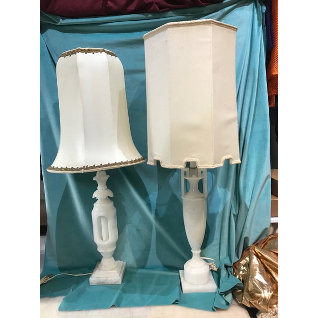 Mid-Century White Urn Amphora Regency Alabaster Table Lamp For Sale - Image 9 of 9