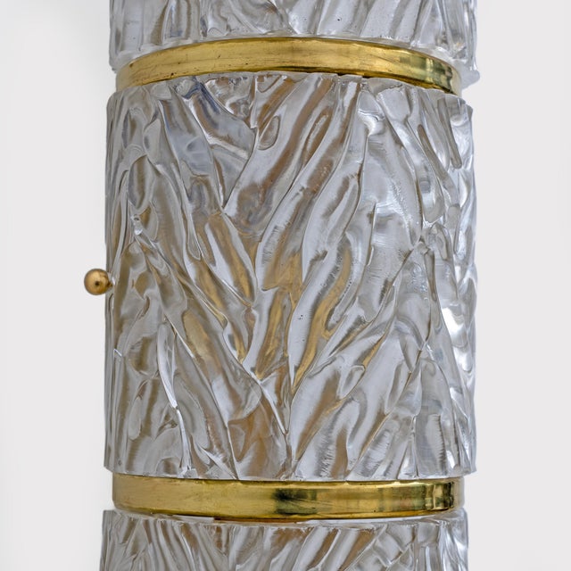Modern Italian Brass and Murano Glass Textured Wall Sconces, Set of 2 For Sale - Image 6 of 11