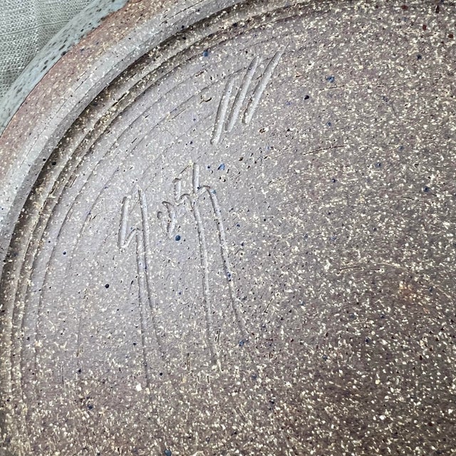 Late 20th Century Handmade Studio Pottery Pie Dish With Cobalt Floral Motif For Sale In Portland, OR - Image 6 of 12