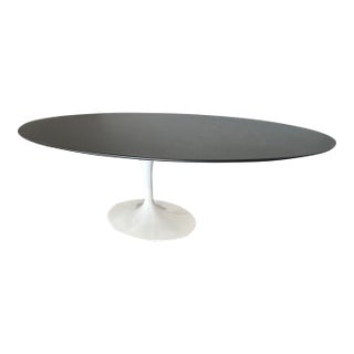 Knoll Saarinen Dining Table, Oval For Sale