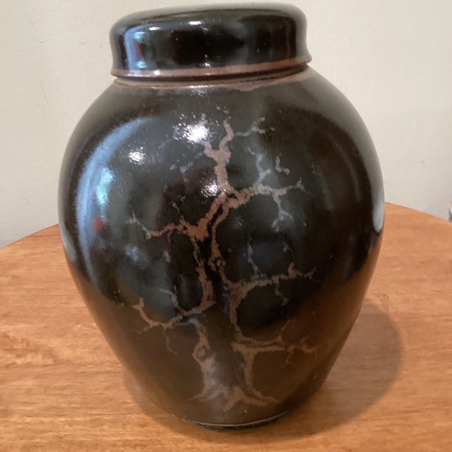 Vintage Chinoiserie Stoneware Black Glazed Vessel / Ginger Jar With Lid For Sale - Image 12 of 12