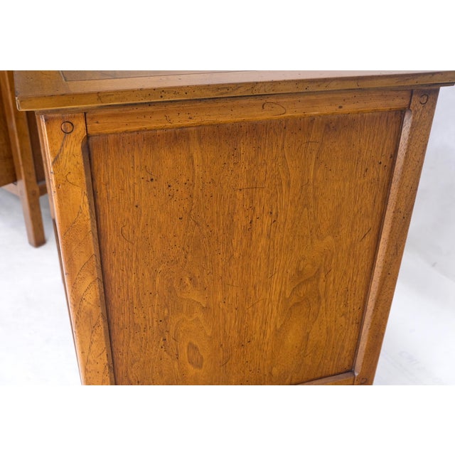 Pair Double Door Pierced Carved Doors Compartment Night Stands End Tables Mint For Sale - Image 15 of 17