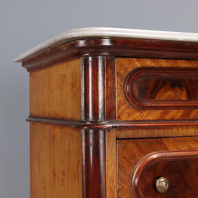 Mahogany Chest of Drawers For Sale - Image 4 of 11
