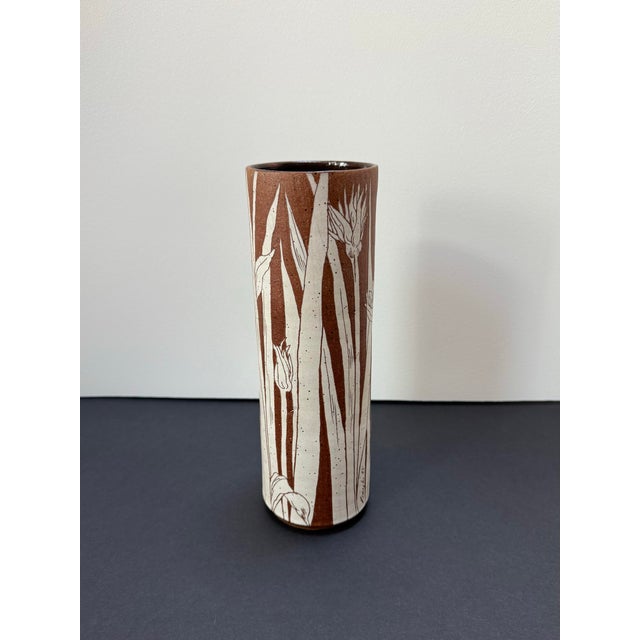 1983 Incised Stoneware Studio Pottery Vase by George Genzler - Signed For Sale - Image 4 of 7