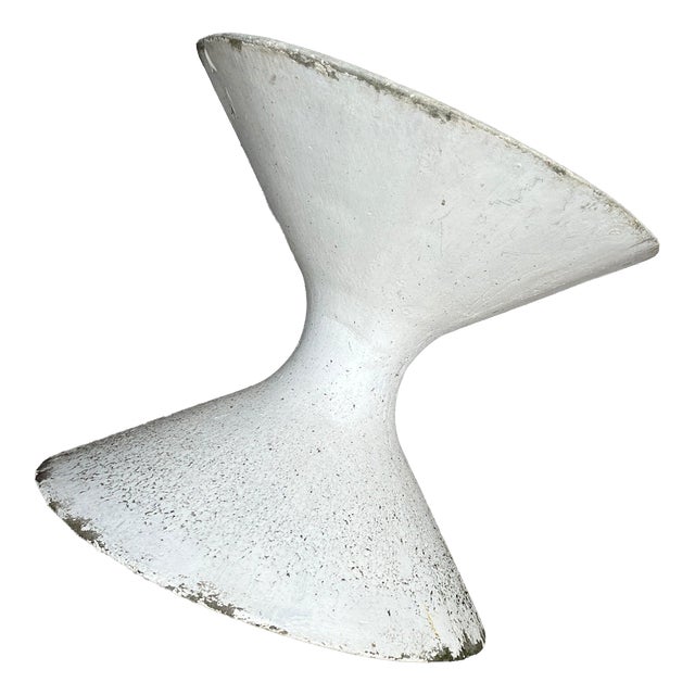 Vintage Sculptural Concrete Planter, 1970s For Sale
