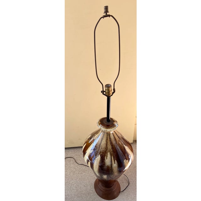1950s Mid-Century Modern Drip Glazed Table Lamp For Sale In Palm Springs - Image 6 of 6