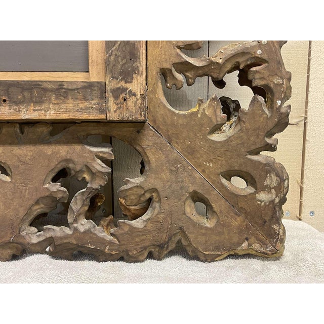 19th Century Italian Mirror in Wood and Gilded Plaster For Sale - Image 9 of 18