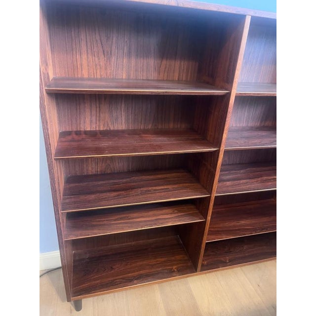 Danish Rosewood Bookcase from Hundevad & Co., 1960s For Sale - Image 4 of 11