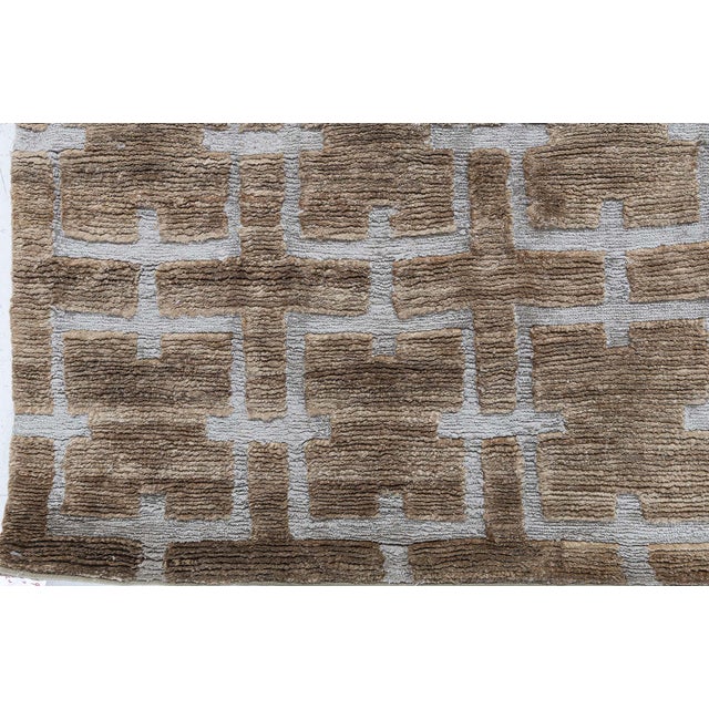 Early 21st Century Contemporary Harvin Design Rug – Handmade Hemp & Silk by Doris Leslie Blau For Sale - Image 5 of 7