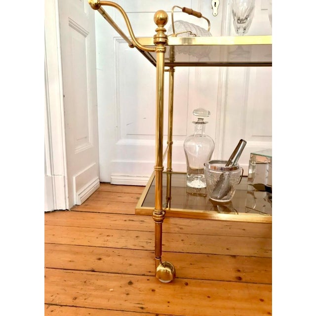 Black Hollywood Regency Bar Trolley in Brass and Crystal Glass in the style of Dolce Vita by Cesare Lacca, 1970s For Sale - Image 8 of 10