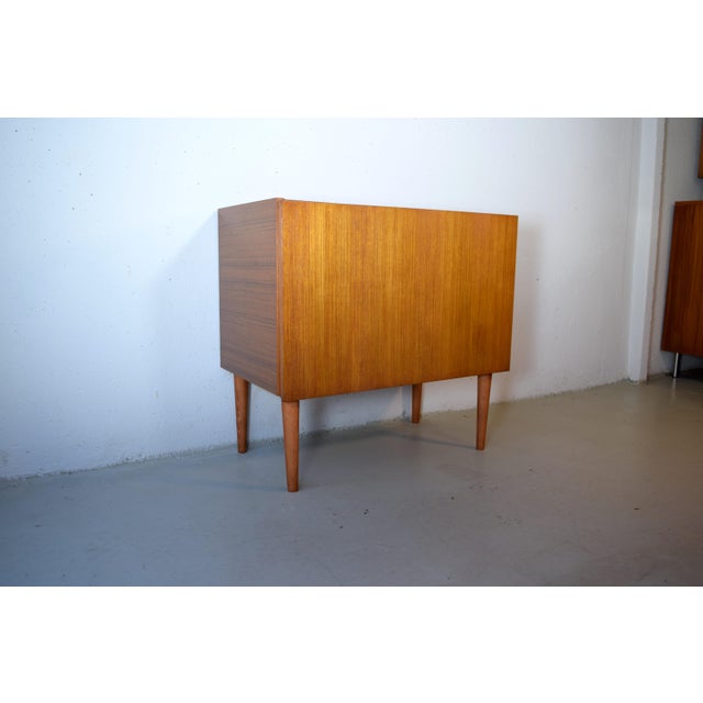 Mid-Century Modern Vintage Record Cabinet in Teak by Sen Contal, 1960s For Sale - Image 3 of 7