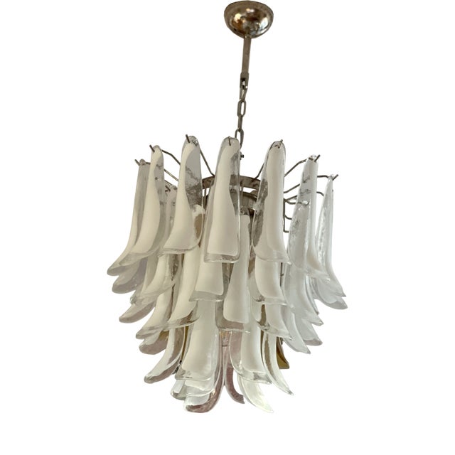 White Murano Glass Chandelier in the style of Mazzega For Sale