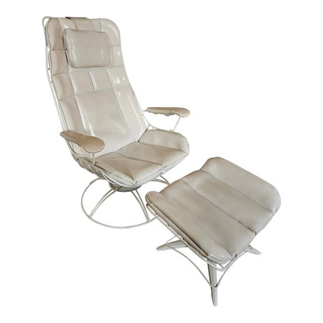 1970s Homecrest Fiesta Swivel Rocker Lounge Chair and Footrest For Sale