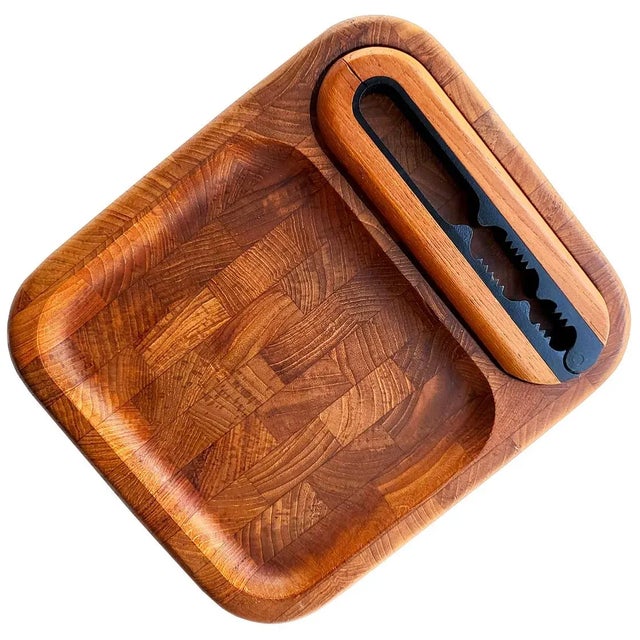 Chestnut 1970s Staved Teak Wood Cheeseboard and Nutcracker Set by Nissen of Denmark For Sale - Image 8 of 11
