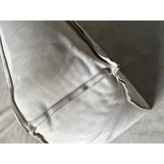 Paola Navone for Baxter “Miami Soft” Modular Leather Sofa – Made in Italy For Sale - Image 13 of 17