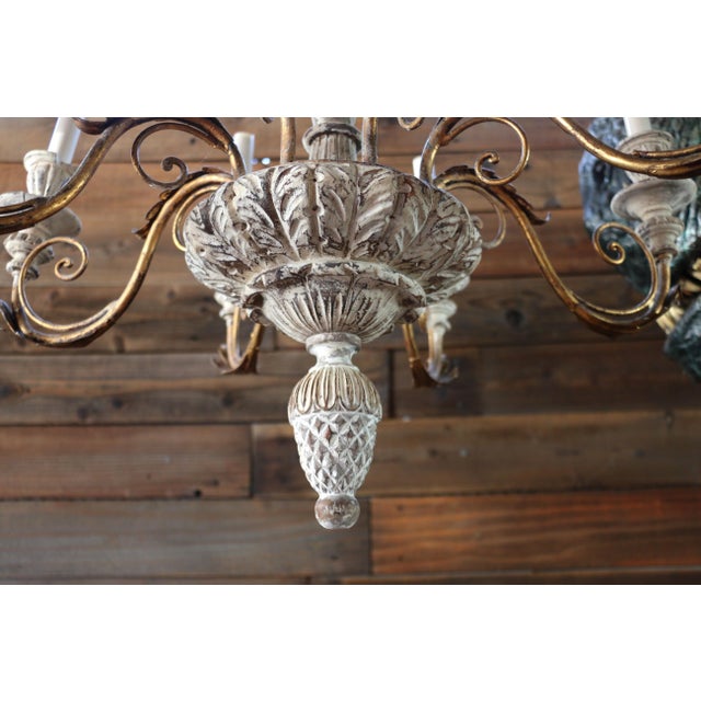 1940s Italian Rococo Revival Painted Wood & Gilt Wrought Iron 8-Light Chandelier For Sale - Image 10 of 18
