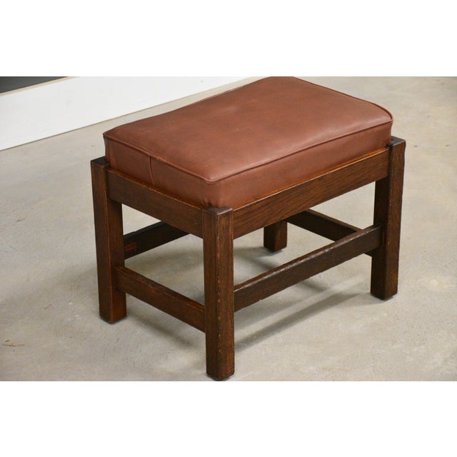Arts & Crafts 1910s L&jg Stickley Oak Mission Arts and Crafts Footstool Ottoman For Sale - Image 3 of 8