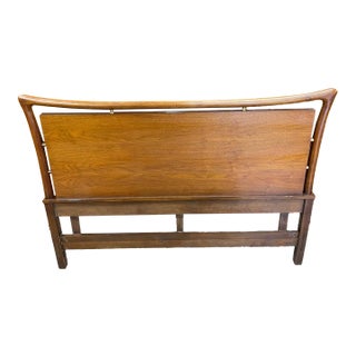 Mid Century Modern 1960 Bedroom Headboard, Attributed to Piet Hein, Daniel Jones, Floating Sculptural, Walnut Wood For Sale