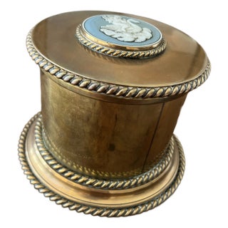 Italian Grand Tour Gilt Bronze Box With Inlaid Swan Intaglio For Sale