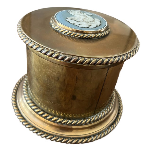 Italian Grand Tour Gilt Bronze Box With Inlaid Swan Intaglio For Sale