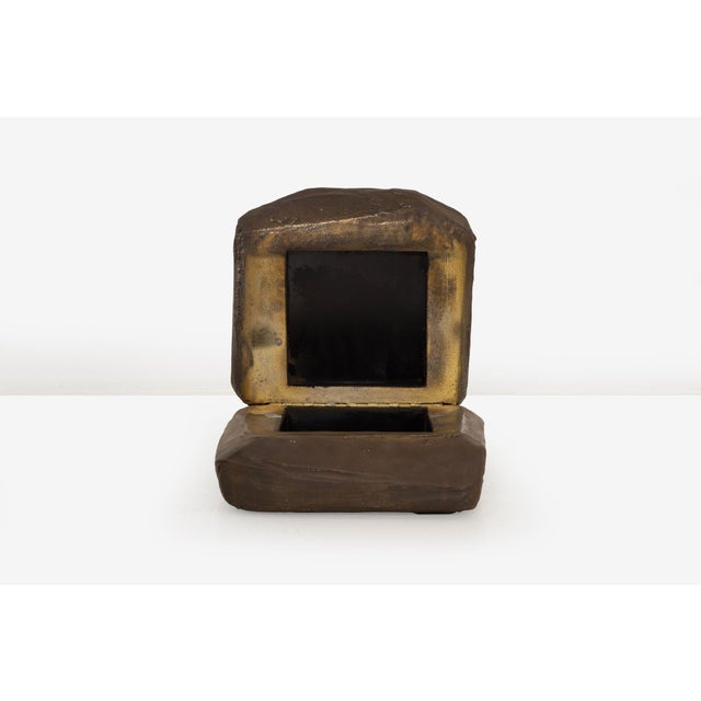 Brutalist 1960s Paul Evans Sculpted Bronze Resin Hinged Box For Sale - Image 3 of 13