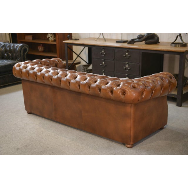 Chesterfield Sofa in Tan Tufted Leather, 1990s For Sale - Image 6 of 12