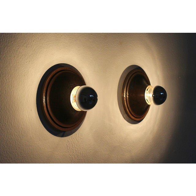Mid-Century Modern Italian Turned Bronze Wall Lamps, 1960s, Set of 2 For Sale - Image 10 of 18