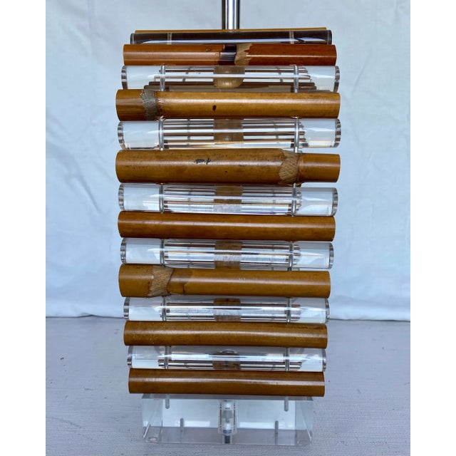 Mid Century Modern Palm Regency Lucite & Bamboo Table Lamp by Ritts Co. For Sale - Image 10 of 13
