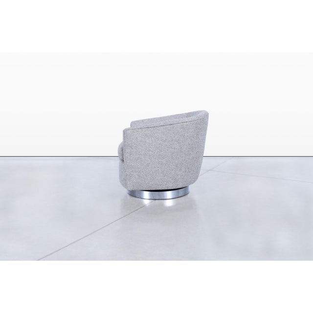 1970s Vintage Chrome Swivel Lounge Chairs by Milo Baughman for Thayer Coggin - Set of 2 For Sale - Image 10 of 12