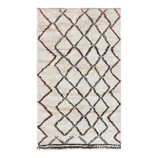 Nazmiyal Collection Vintage Ivory Beni Ourain Moroccan Rug For Sale