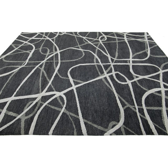 Textile Handmade Abstract Contemporary Wool Rug in Dark Gray For Sale - Image 7 of 11