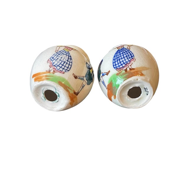 Antique White Vintage Farmhouse Rare Hakusan Tray Salt and Pepper Shakers - Set of 3 For Sale - Image 8 of 8