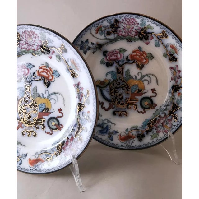 Ceramic Chinoserie Style Noma Pattern Plates from Ridgway, 1835, Set of 2 For Sale - Image 7 of 13
