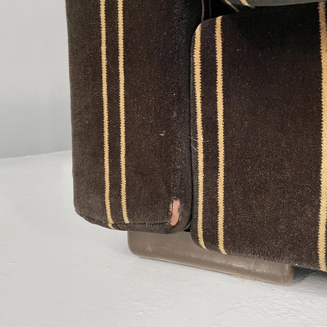 Textile Italian Modern Erasmo Alpaca Sofa by Afra and Tobia Scarpa for B&B, 1980s, Set of 3 For Sale - Image 7 of 18