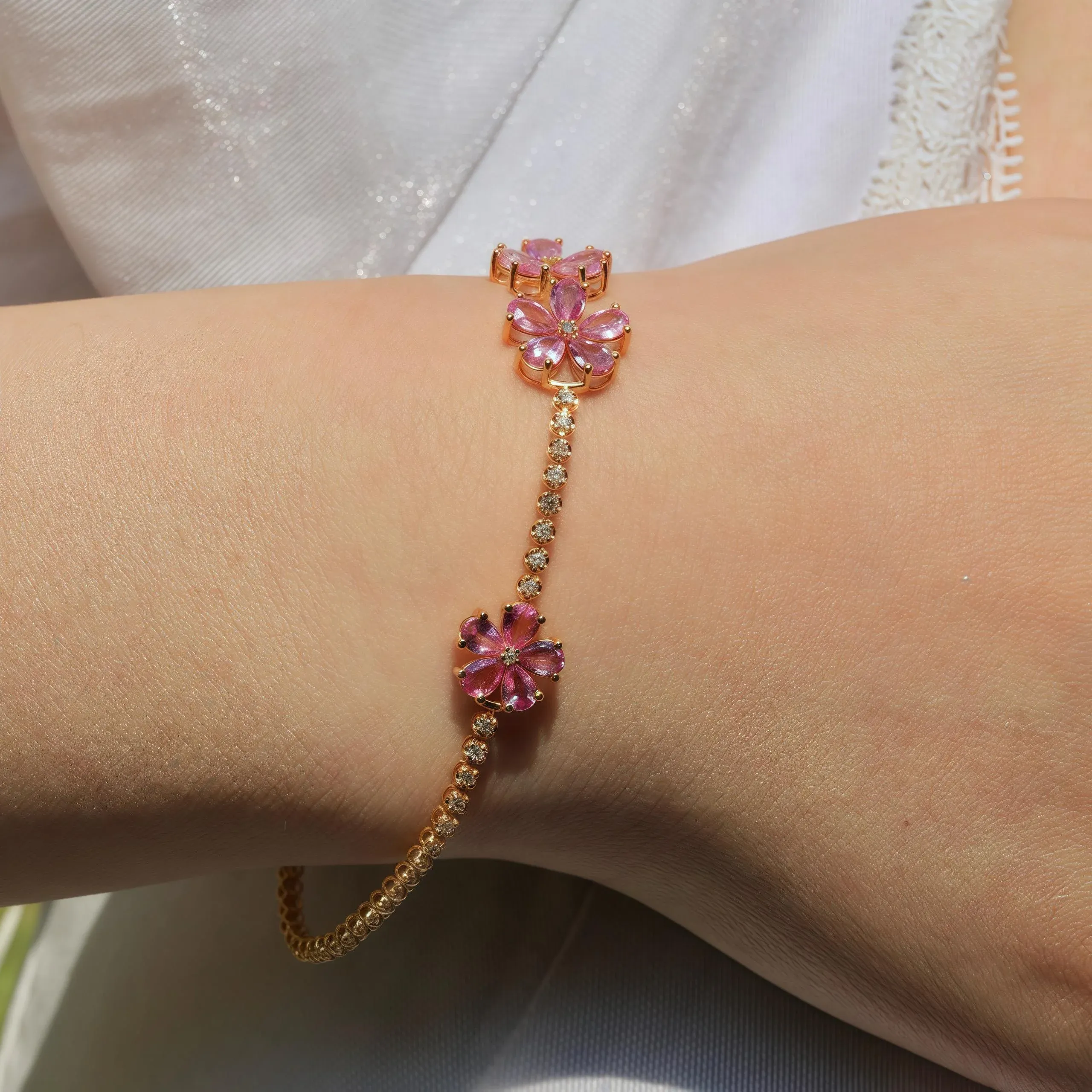 LEONARDサーモン ピンク ・ジレ　４２ nina-zhou-pink-sapphire-cherry