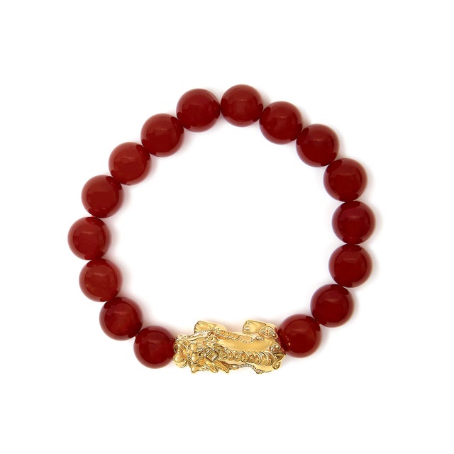 Haus of Brilliance 18K Yellow Gold Dragon Charm Red Agate Beaded Charm Bracelet For Sale - Image 4 of 4