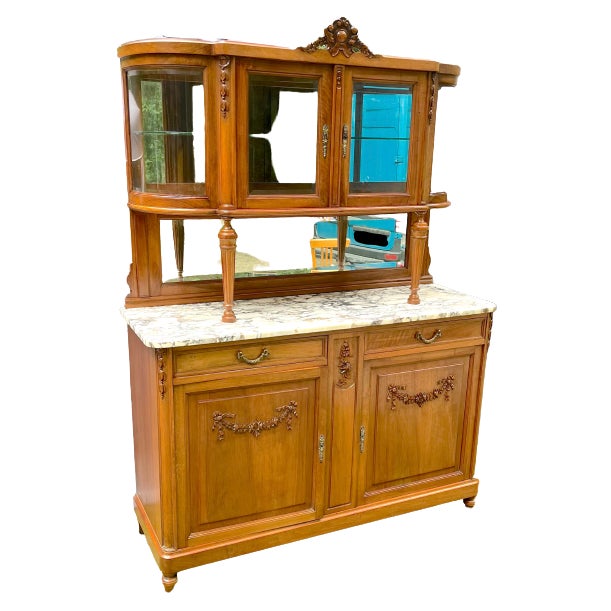 Chest of drawers - Showcase Buffet Buffet in Louis XVI Style, with elegant bronze elements. The marble top is in good...