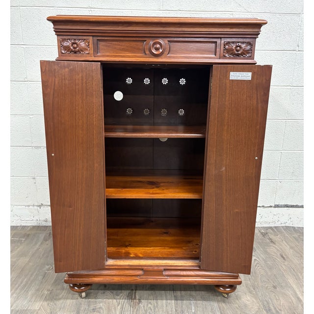 Antique Victor Victrola Orthophonic Floral Carved Walnut Credenza Cabinet For Sale - Image 11 of 17