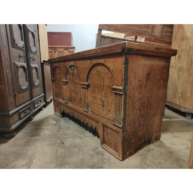 17th Century Tyrolean Wedding Chest For Sale - Image 4 of 7