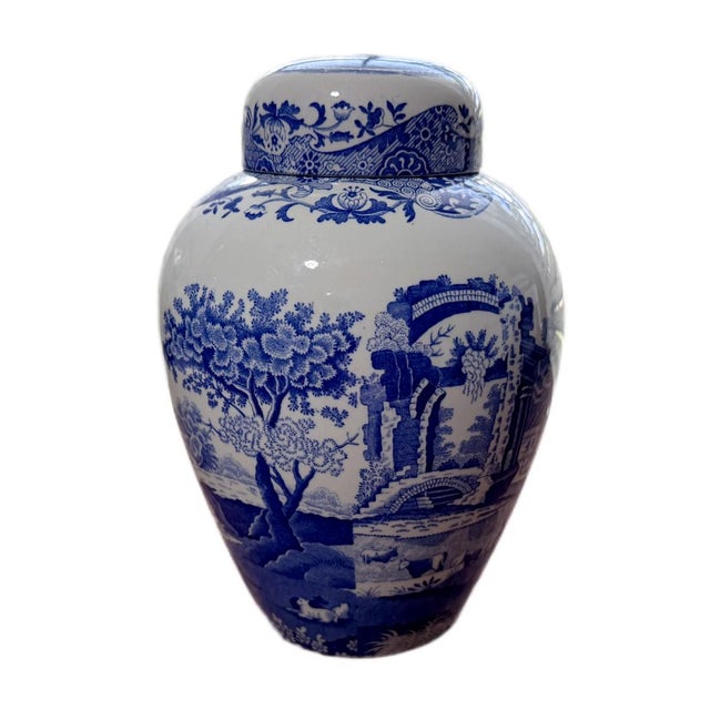 Chinoiserie Vintage Spode Blue Italian Ginger Jar With Lid - Blue & White Chinoiserie Ceramic Urn For Sale - Image 3 of 6