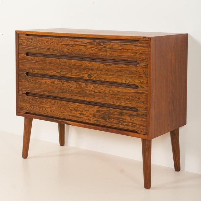 1960s Scandinavian Minimalist Rosewood Chest of Drawers in the style of Nils Jonsson, 1960s For Sale - Image 5 of 12