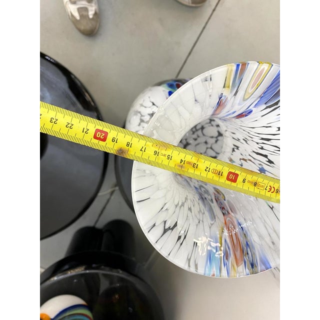 Contemporany Vases in Murrine Murano Glass from Simoeng, Set of 2 For Sale - Image 10 of 17