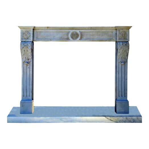 Early 19th Century Fireplace in Italian Carrara Marble For Sale