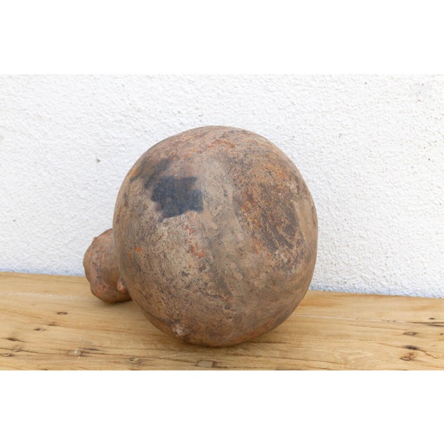 Ceramic Antique Mangbetu Anthropomorphic Terracotta Vessel For Sale - Image 7 of 8