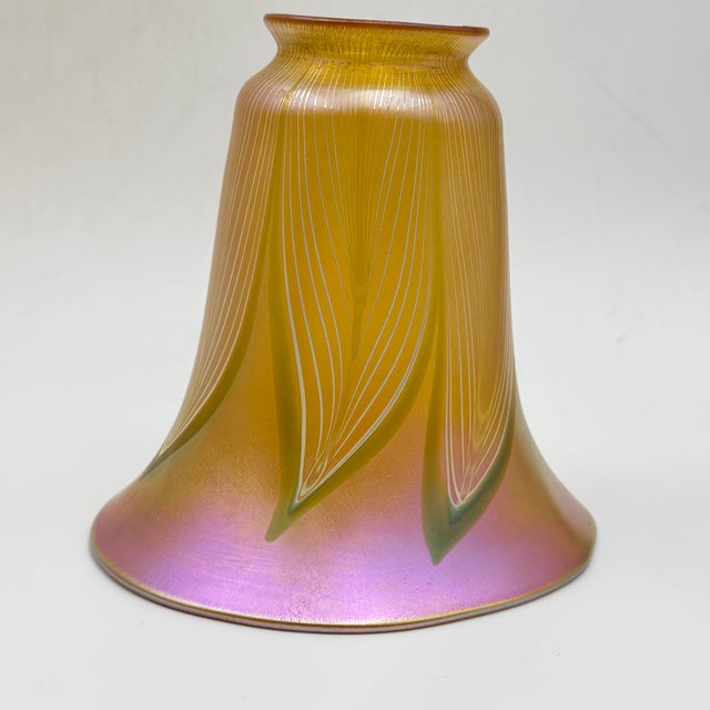 Early 20th Century Quezal Gold Iridescent "Pulled Feather" Art Glass Lamp Shades, Set of Five 5 For Sale In Cleveland - Image 6 of 8