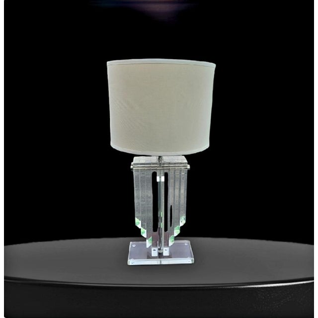Charles Hollis Jones Vintage Charles Hollis Jones Mid Century Modern Linear Lucite Stacked Modern Table Lamp For Sale - Image 4 of 10