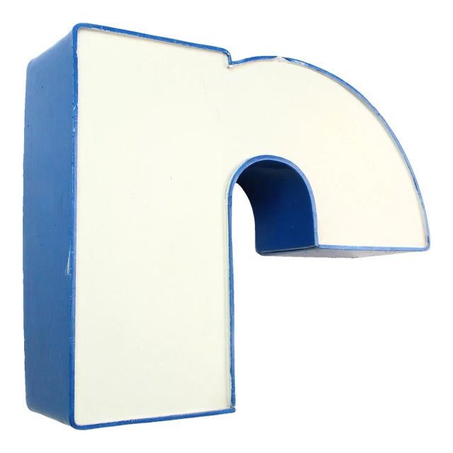 1970s Vintage Industrial Channel Letter R Signage Volumetric 3d Romania For Sale