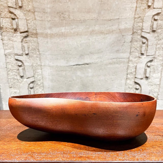 Mid-Century Modern 1970s Vintage Biomorphic Teakwood Bowl Style of Rude Osolnik For Sale - Image 3 of 13