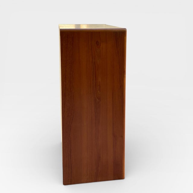 D-Scan Captain Line Teak Seven-Drawer Tallboy Dresser, Mid-Century Modern, Mid-Century, Brass For Sale - Image 15 of 18