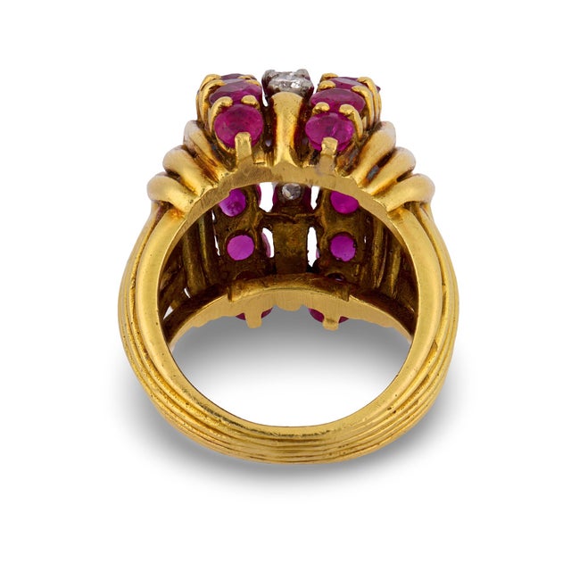 Vintage 3.20 Carat Ruby Diamond 18k Yellow Gold Cocktail Ring, Size 5 For Sale In Los Angeles - Image 6 of 6